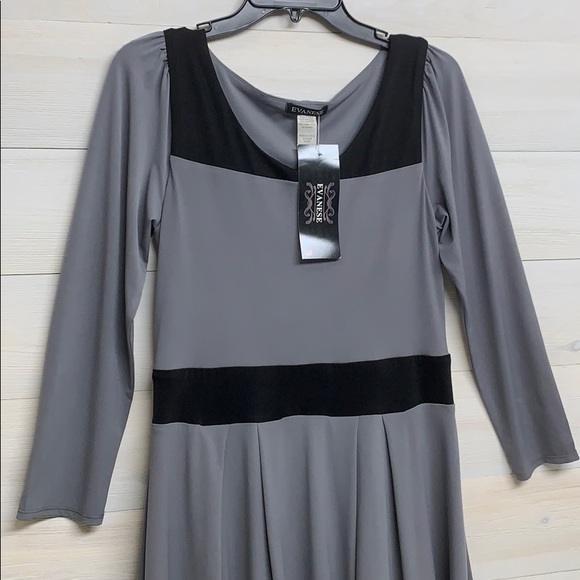 Evanese Dress - Picture 6 of 8